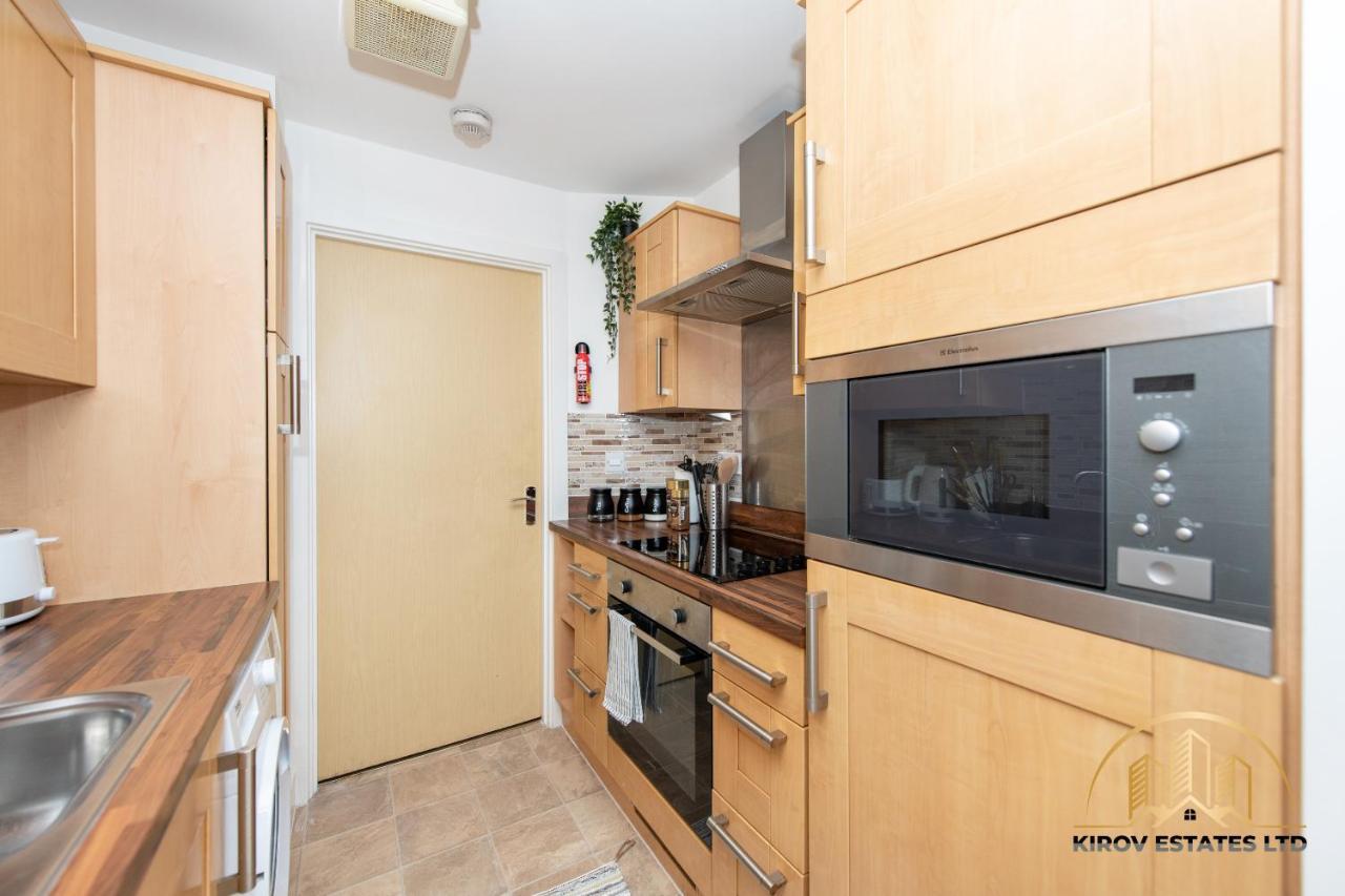 Aphrodite Apartment - The Lust Of Town Саутгемптон Экстерьер фото