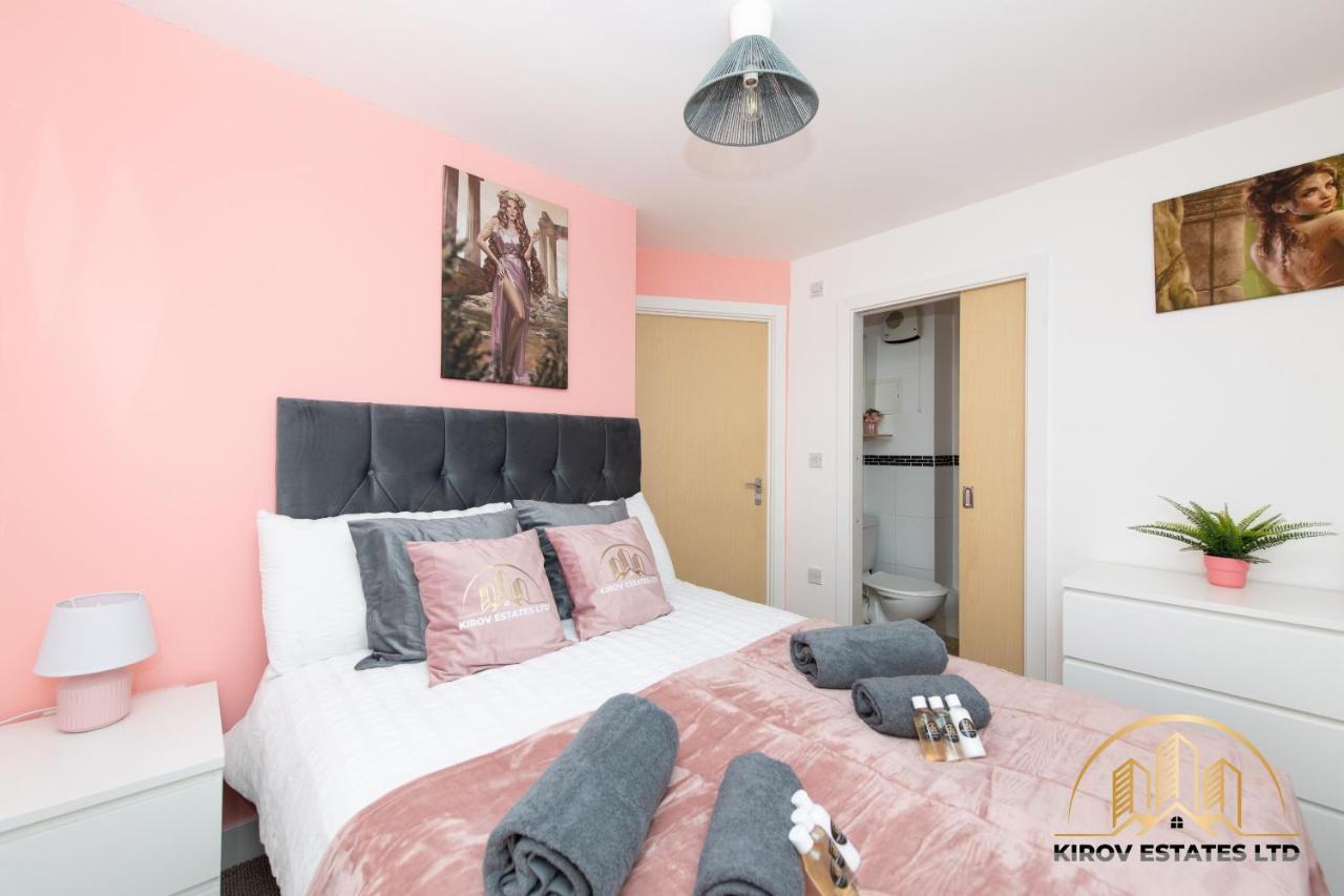 Aphrodite Apartment - The Lust Of Town Саутгемптон Экстерьер фото